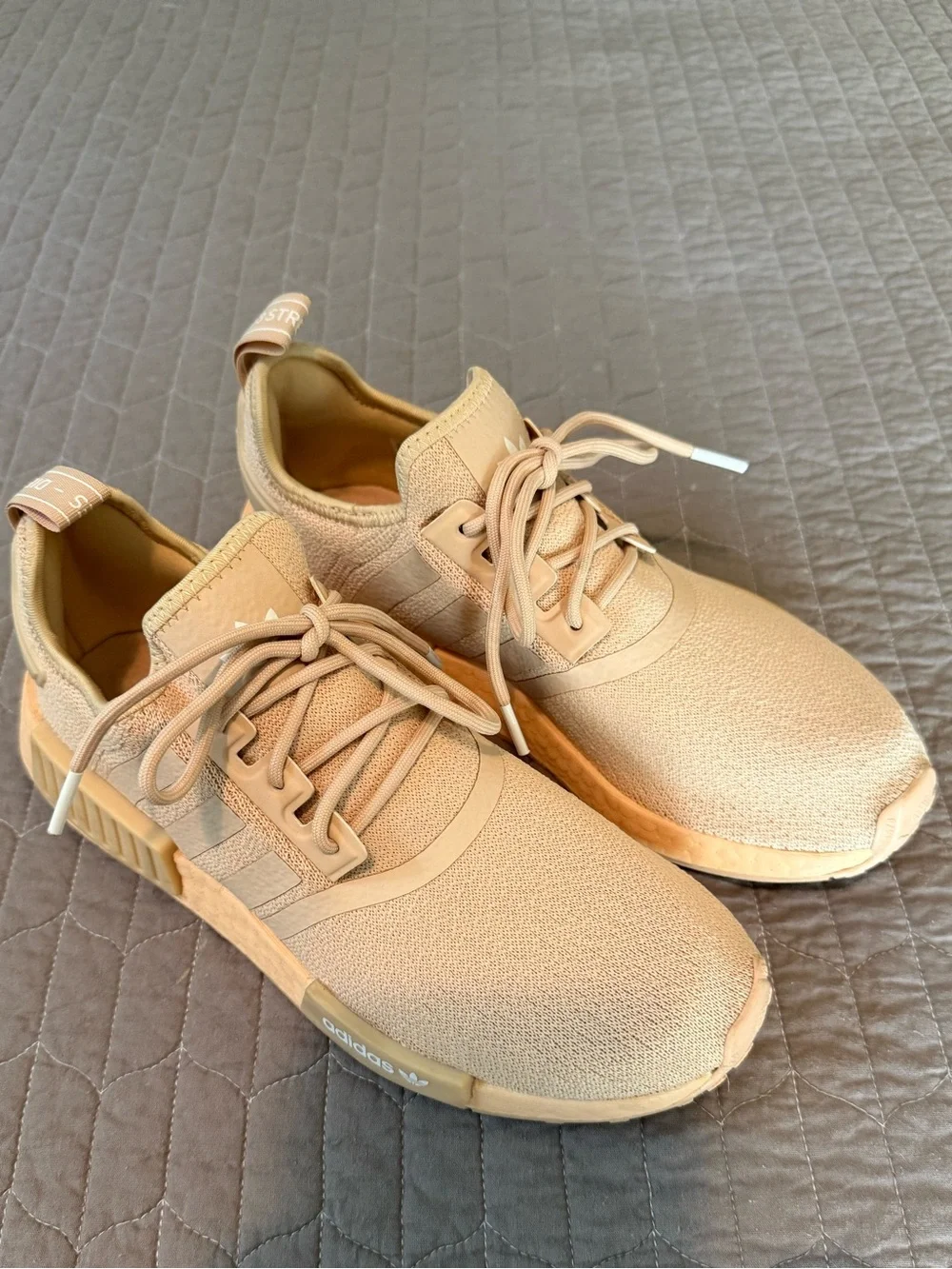 adidas NMD R1 sneaker! - Picture 8 of 10
